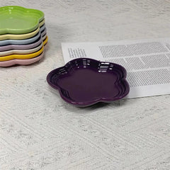 5.5'' Cat Feeding Flower Shaped Ceramic Disc Extra Wide Raised Cats Food Bowl  Anti-vomiting Cat Feeder Pet Delicate Tableware