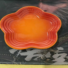 5.5'' Cat Feeding Flower Shaped Ceramic Disc Extra Wide Raised Cats Food Bowl  Anti-vomiting Cat Feeder Pet Delicate Tableware